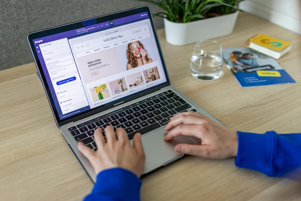 AdSense 2026: Cara Realistis Mendapatkan Penghasilan dari Website dan YouTube